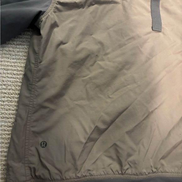 Lululemon light jacket. Tan and grey. Men’s small. - Picture 5 of 5
